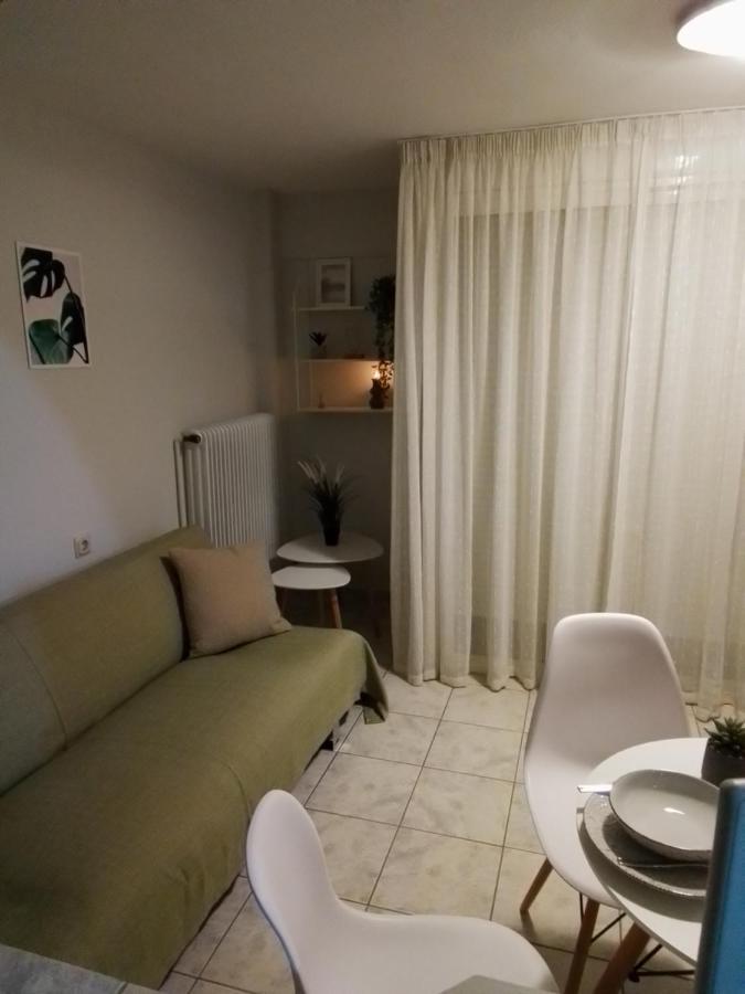 George House Apartamento Larissa Exterior foto