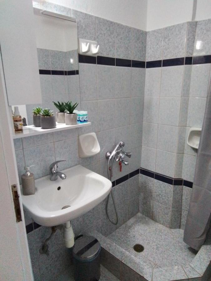 George House Apartamento Larissa Exterior foto